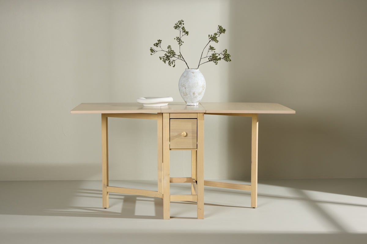 Eettafel Martha - rechthoekige uitschuifbare eettafel gebeitst