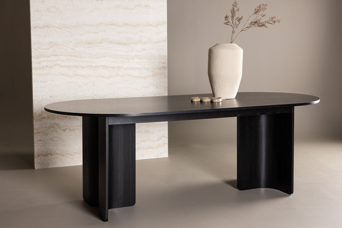 Eettafel Alura - in harmonieus design met elegante toets