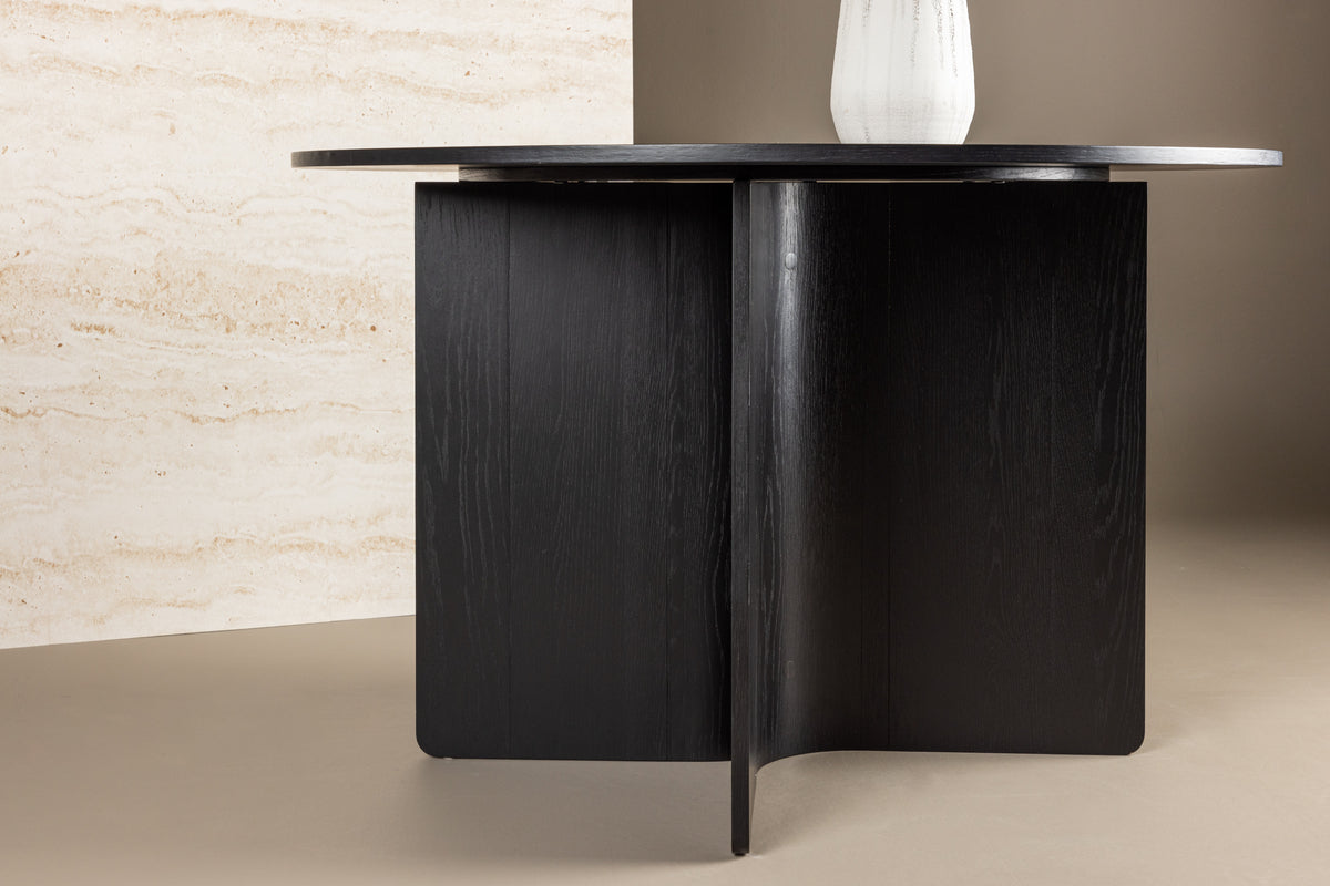 Eettafel Isola - in harmonieus design met elegante toets