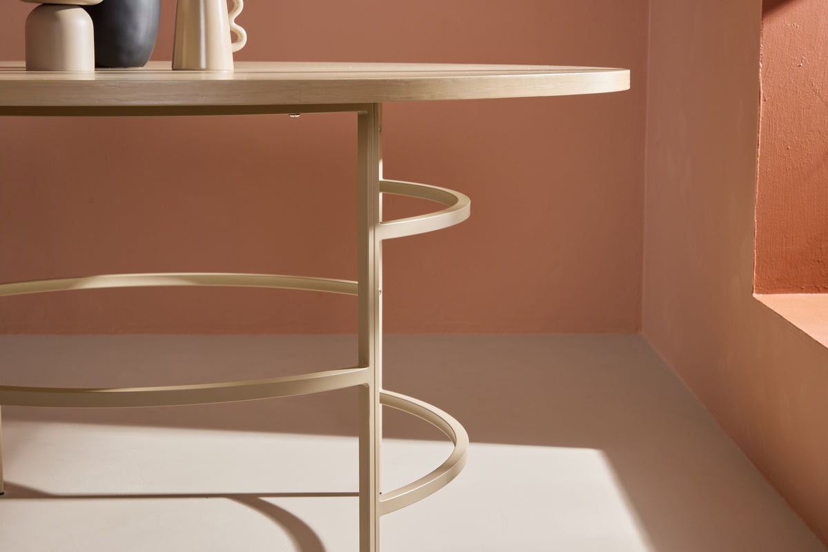 Eettafel Solara - in modern, Scandinavisch geïnspireerd design