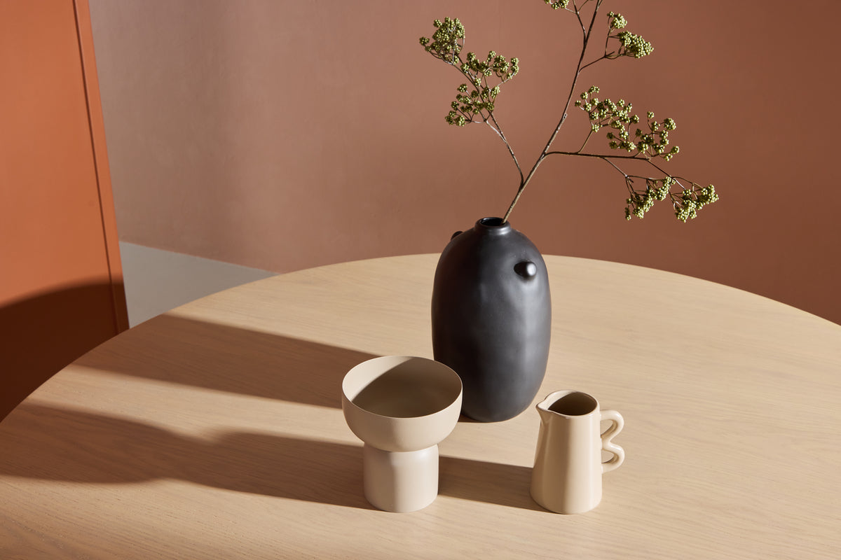 Eettafel Solara - in modern, Scandinavisch geïnspireerd design