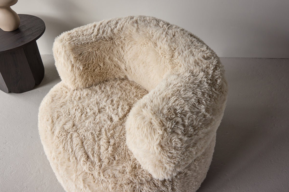 Fauteuil Fiby - Avec revêtement en polyester couleur crème blanche