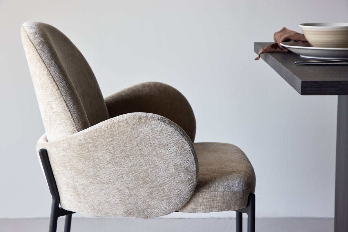 Lot de 2 - Chaise Hendrix scandinave avec pieds en acier noir