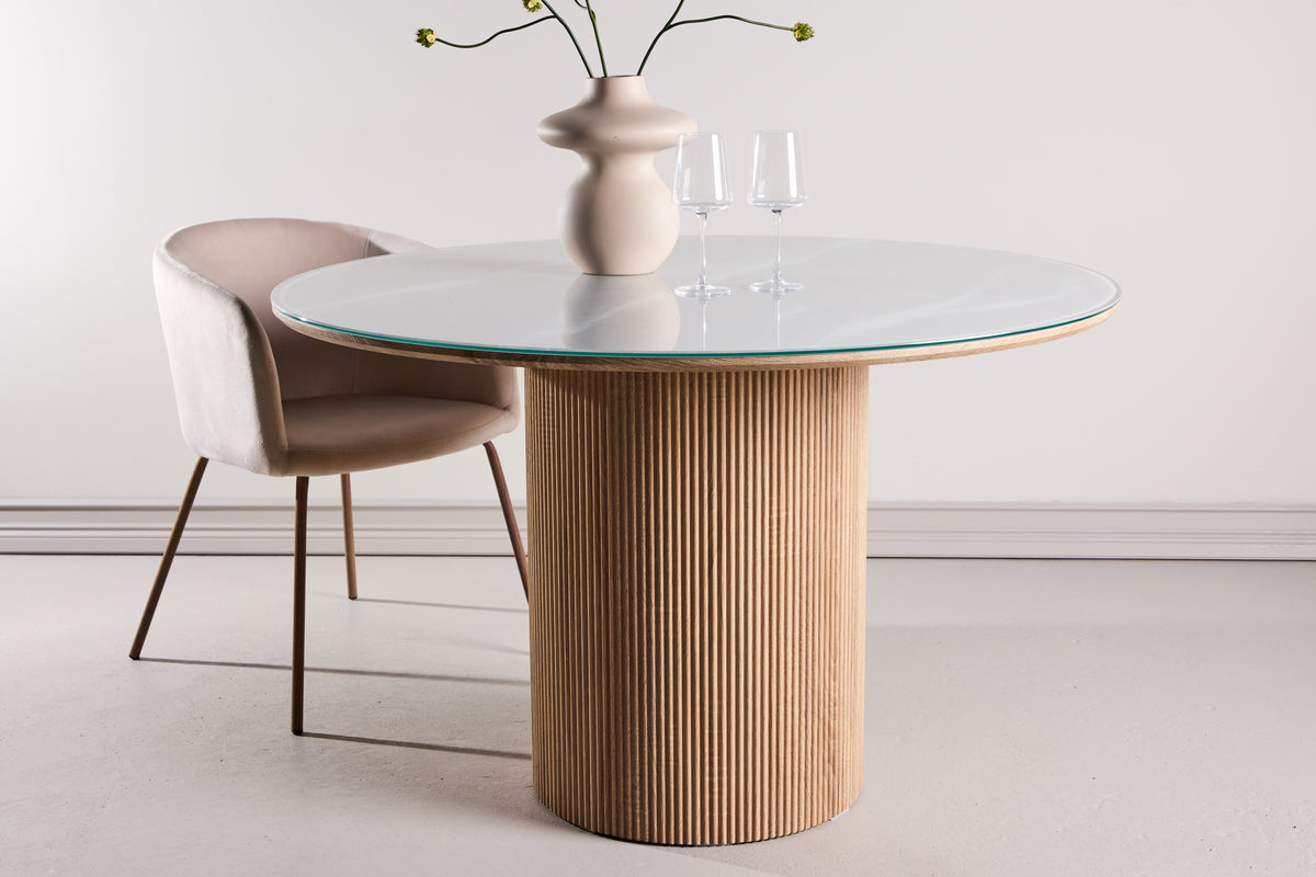 Table à manger Orlén – Table à manger design ronde Ø120 cm avec plateau en verre et pied rainuré