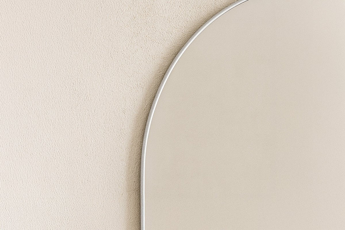 Spiegel Diona – met ovale silhouet