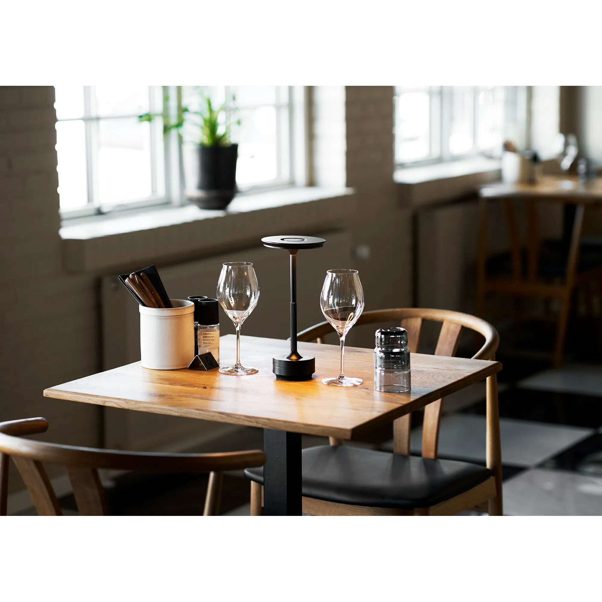 Lampe de table « Ardena » – Élégance en or, argent et noir