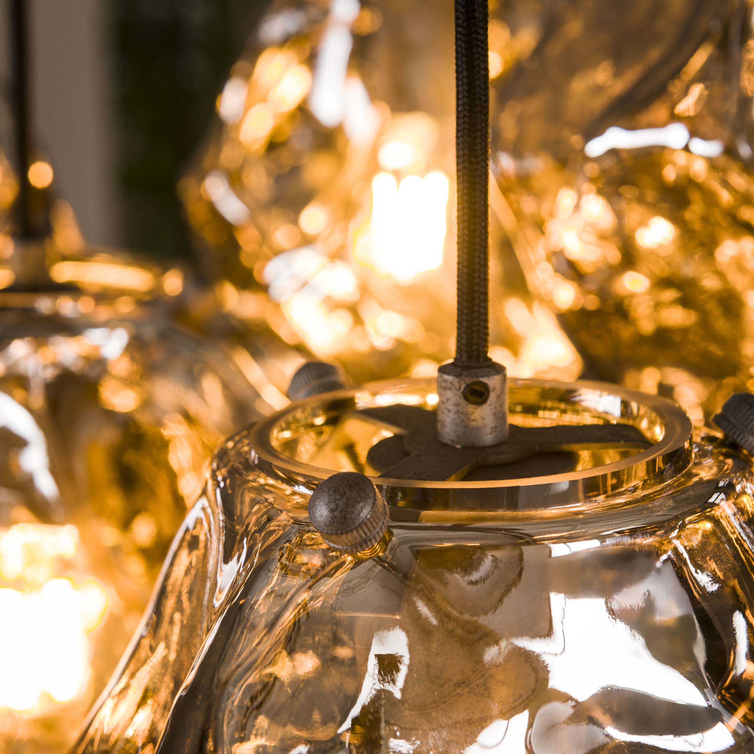 Pendelleuchte „Stellaris“ – aus mundgeblasenem Chromglas