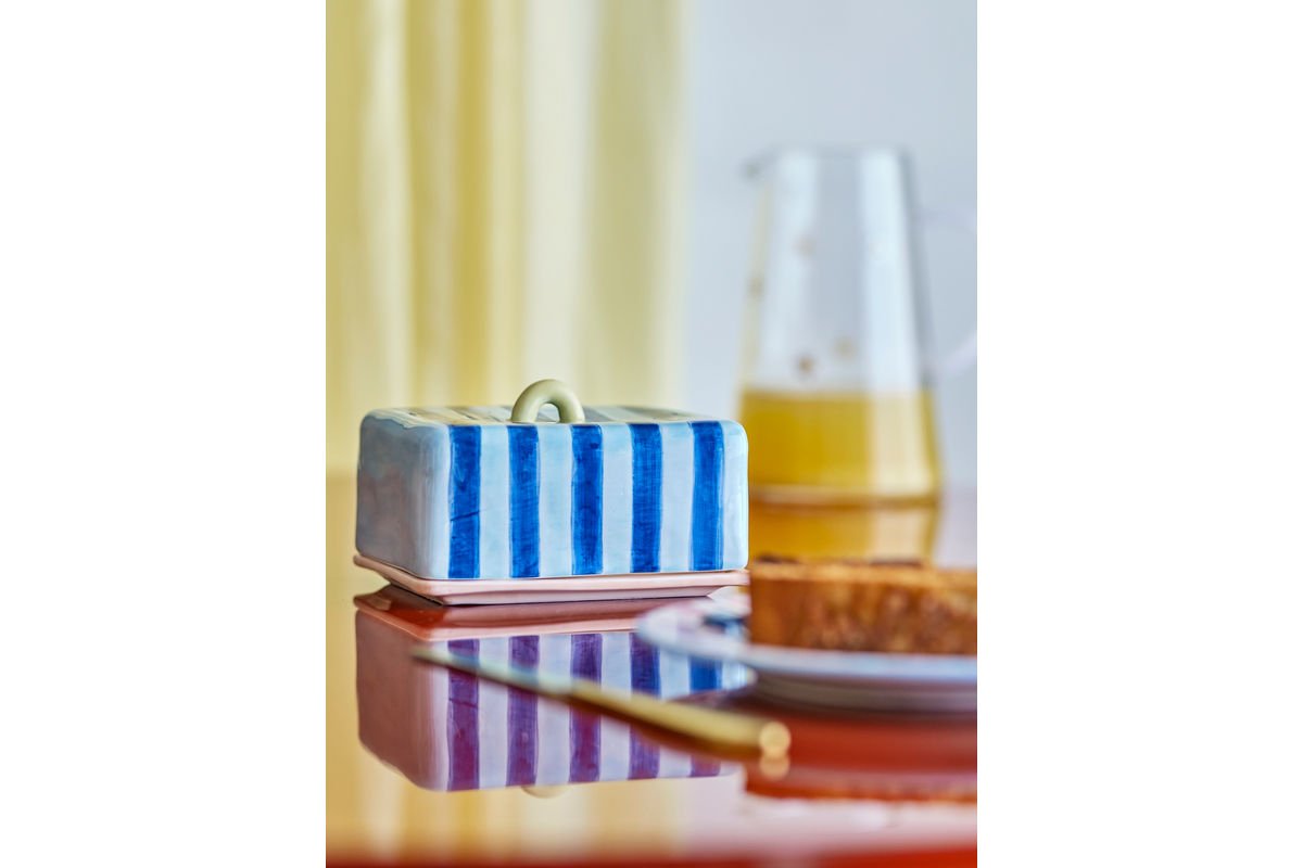 Boterdoos Eleni – Met de hand beschilderd streeppatroon met glanzende glazuur