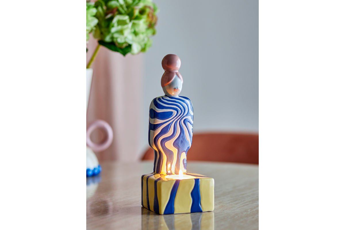 Porte-bougie Suri – Figurine peinte à la main avec motif tourbillonnant