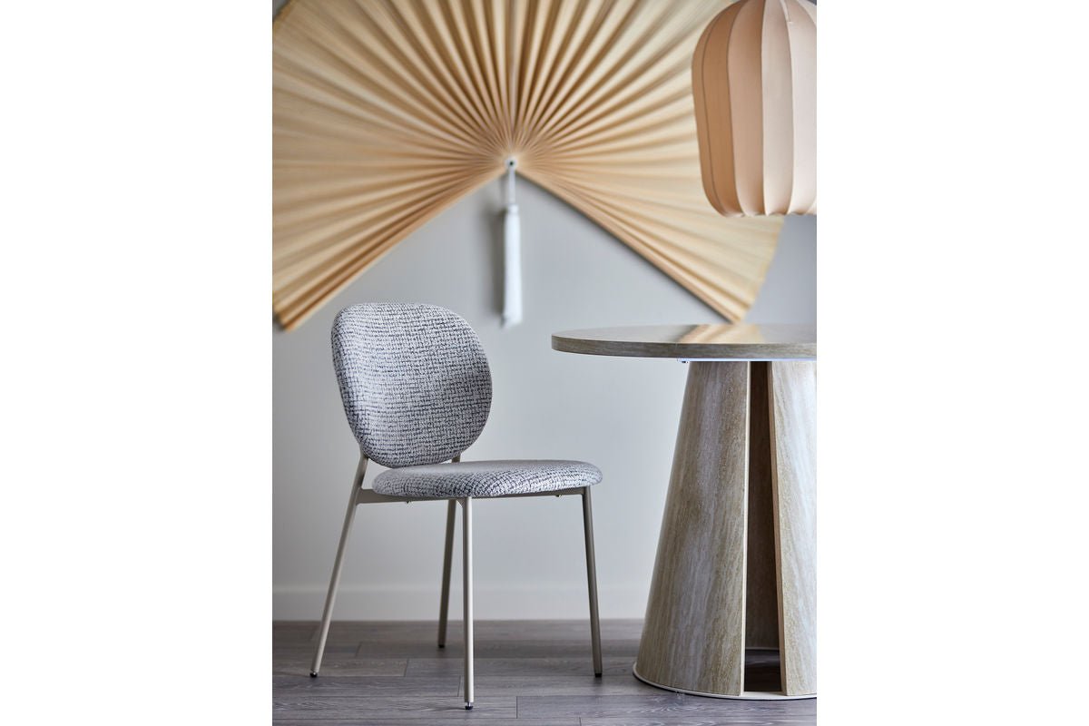 Chaise de salle à manger Holly – rembourrage en chenille disponible en plusieurs couleurs