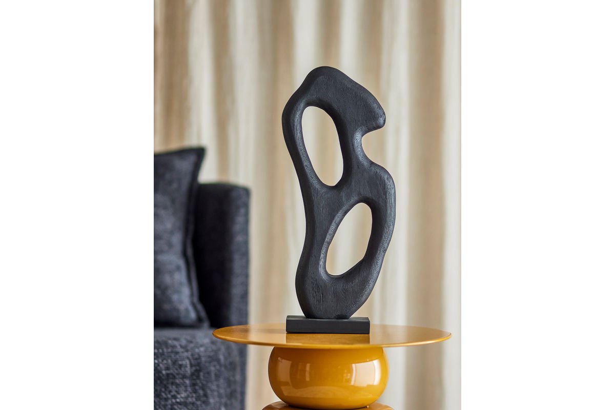 Decoratief object Romi – Sculpturaal houten design in Zwart