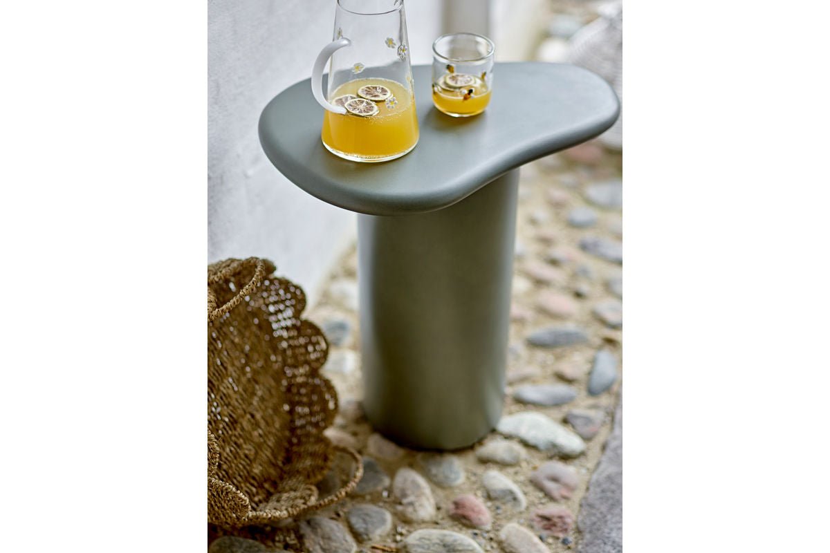 Verre à boire Mellia – Verre clair avec détails en relief floraux (lot de 2)