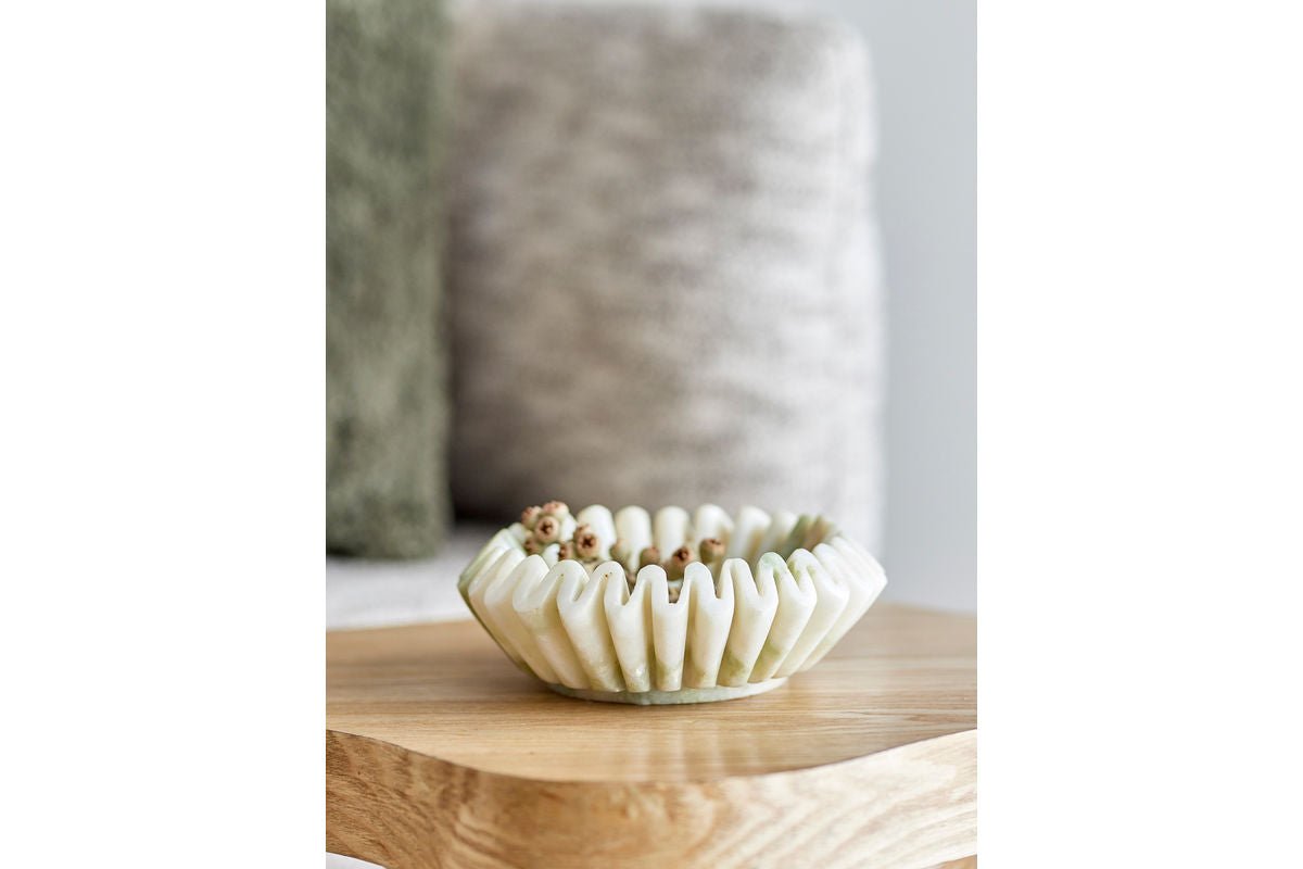 Schale Emil – Skulpturaler Marmor in Grün