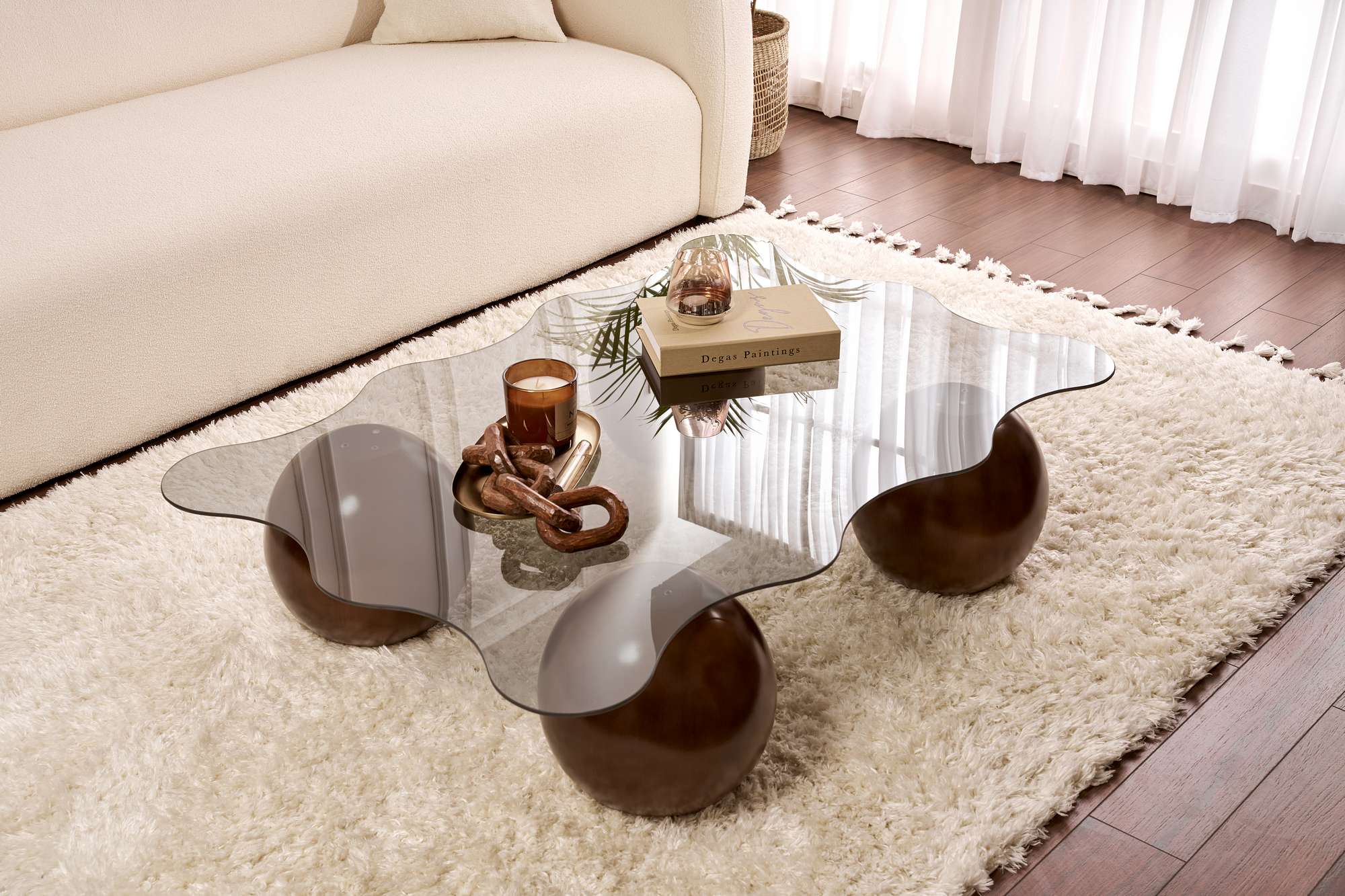 Salontafel Trevano - gehard tafelglasplaat met golvende silhouet