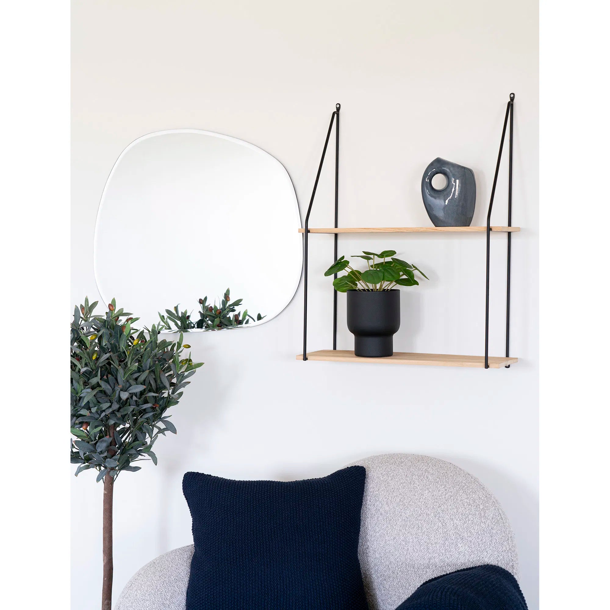 Plante artificielle Pelia – Fraîcheur décorative de 28 cm en format mini