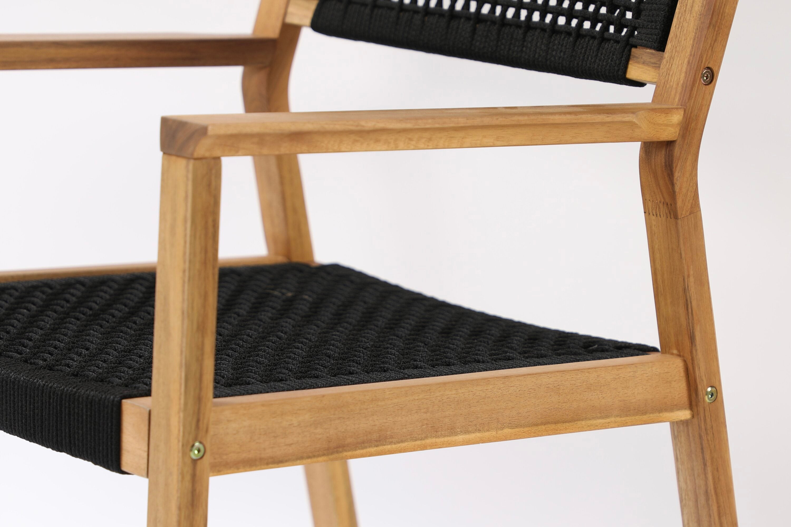 2-delige set tuinstoelen Mana - van acaciahout met zwarte zitting en rugleuning