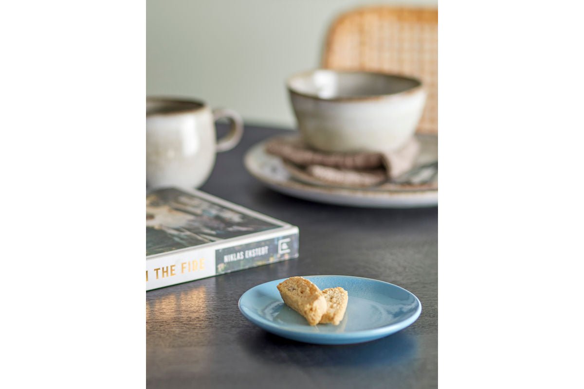 Assiette Arvyn – fabriquée en grès