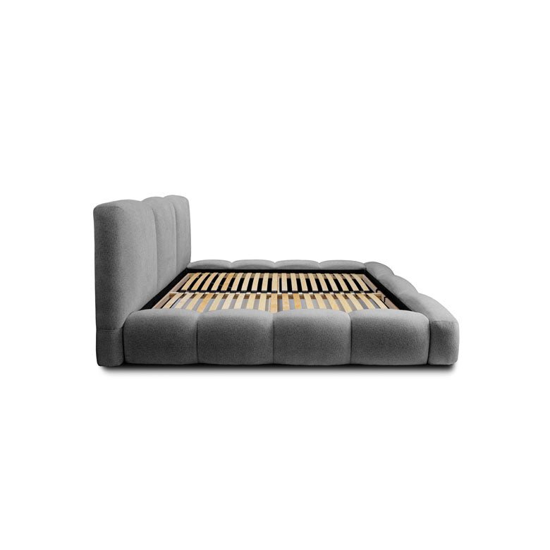 Lit capitonné designer Alena Bouclé avec espace de rangement