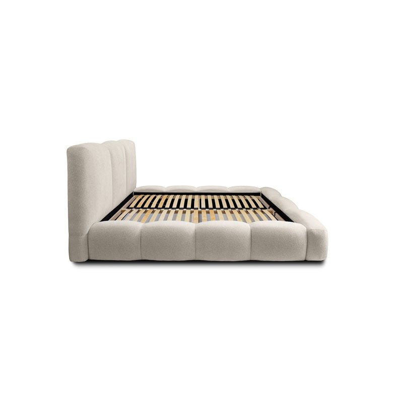 Lit capitonné designer Alena Bouclé avec espace de rangement