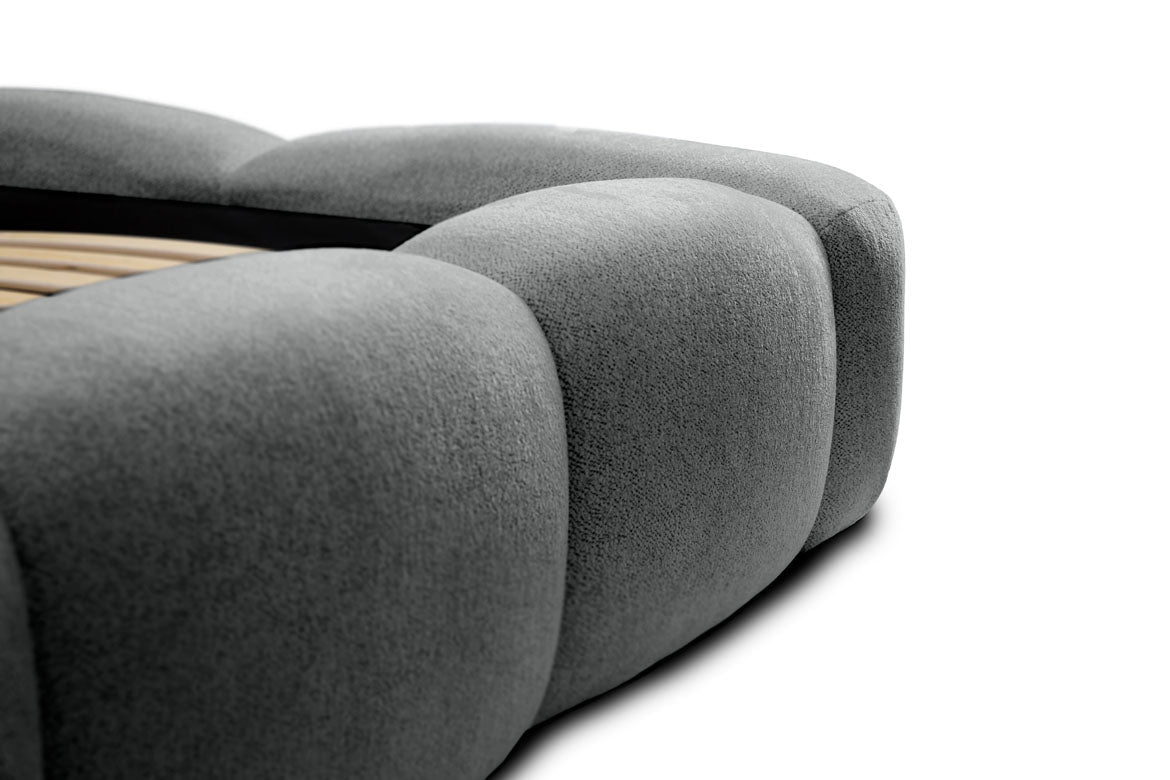 Lit capitonné designer Alena Bouclé avec espace de rangement