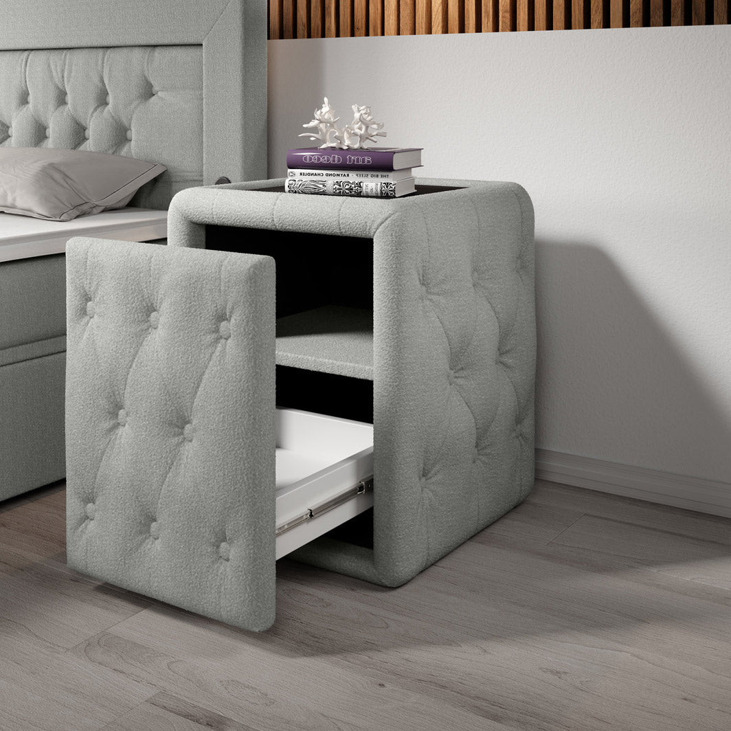 Table de nuit design Josy en Bouclé