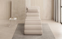 Chaise longue de designer Malina en Bouclé
