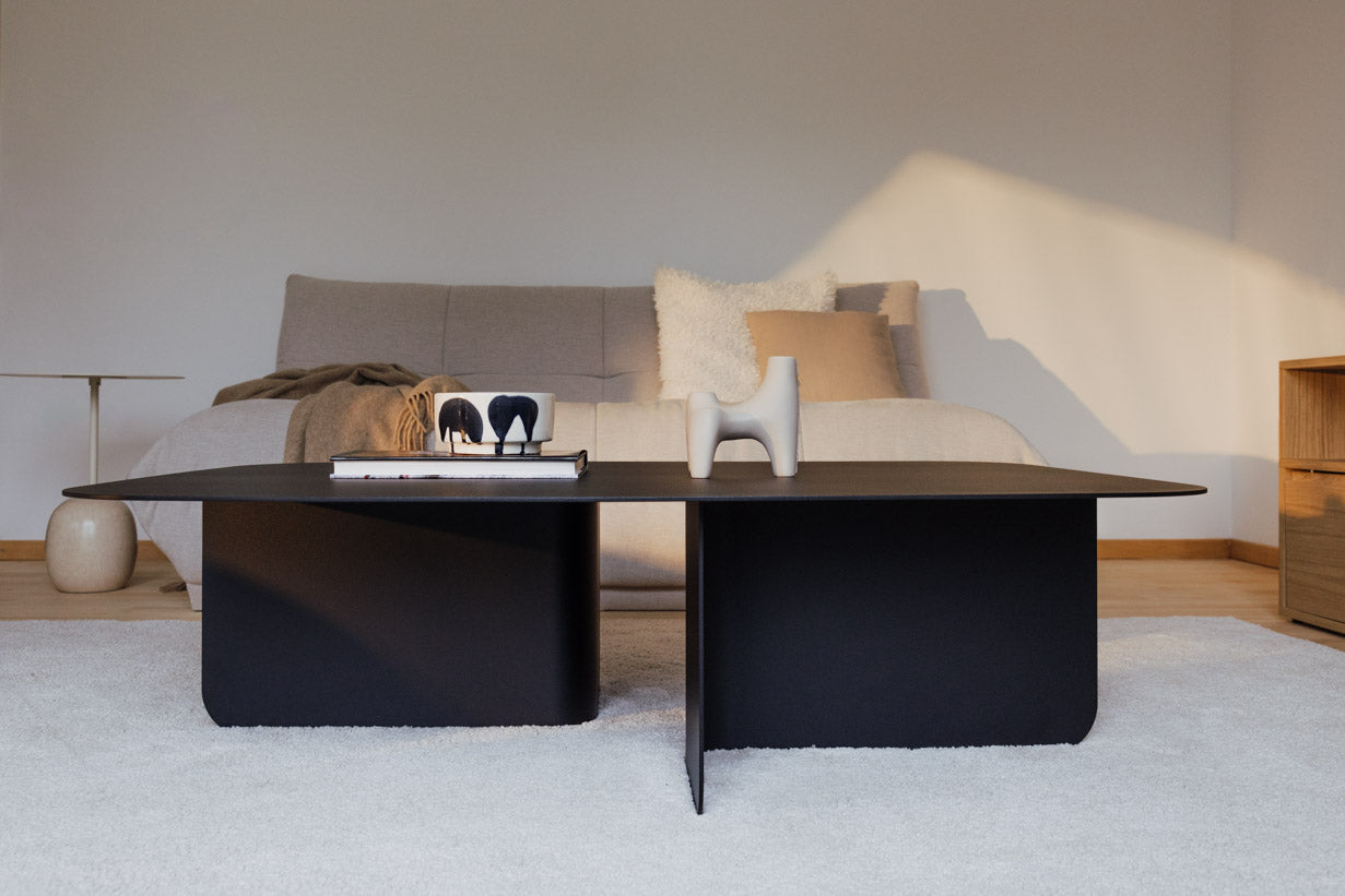 Table basse Livia – design Japandi en tôle thermolaquée