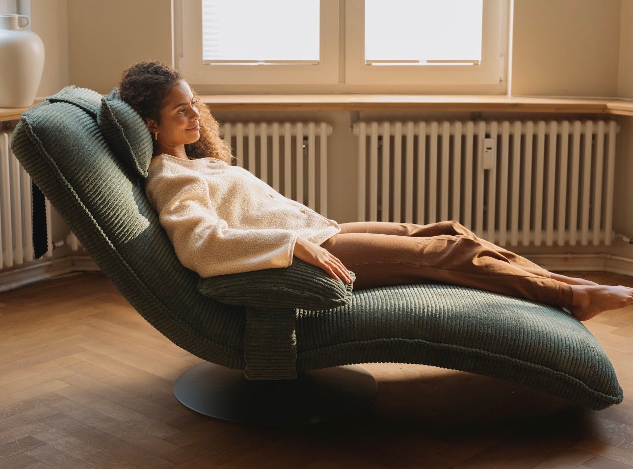 Designer Relax-ligstoel Velours Ribstof met draaifunctie en bijzettafel