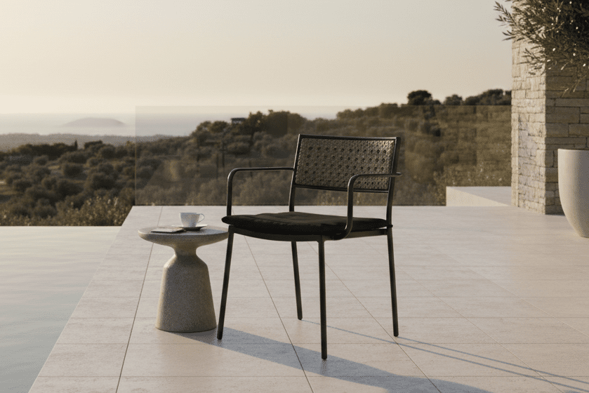 Ensemble de 4 chaises de jardin Marave en rotin avec coussins inclus