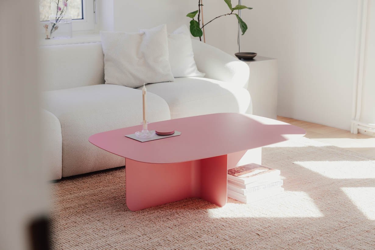 Table basse Livia – design Japandi en tôle thermolaquée