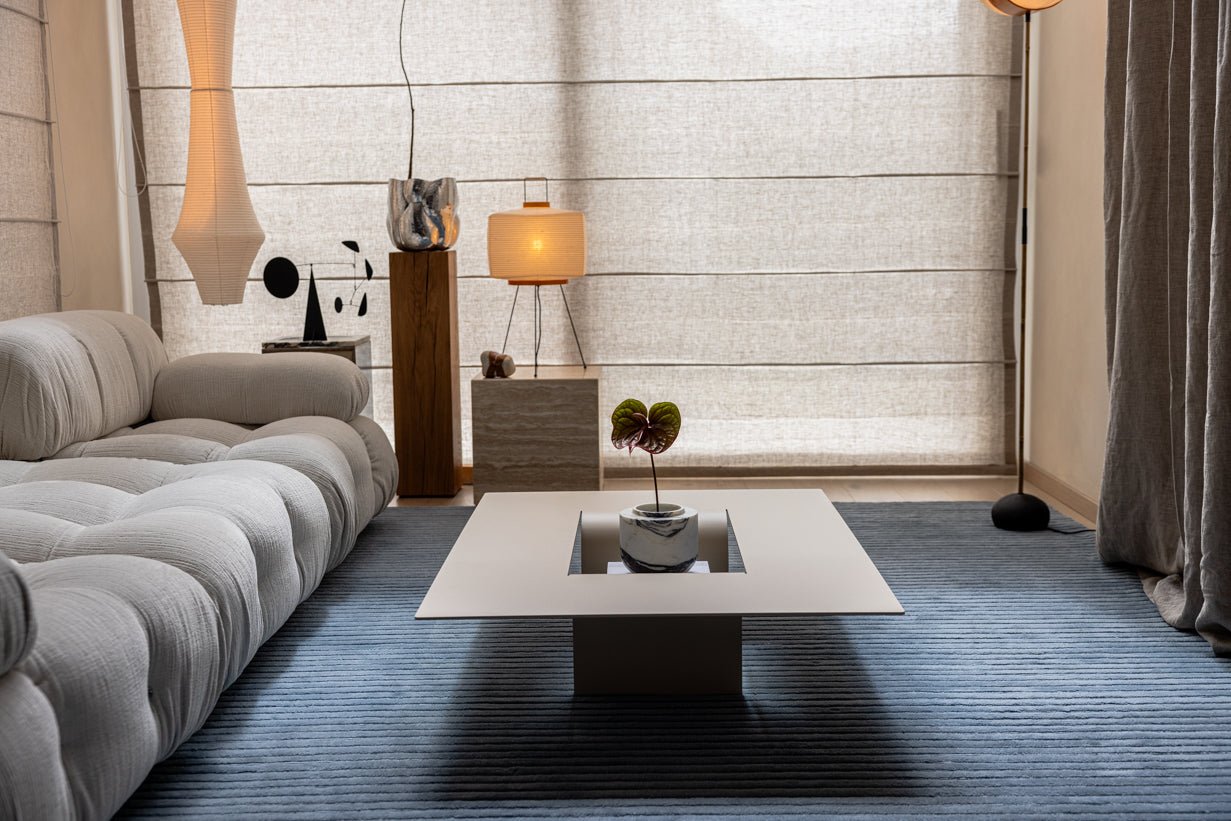 Salontafel Cut – Minimalistisch stalen ontwerp met creatieve opening