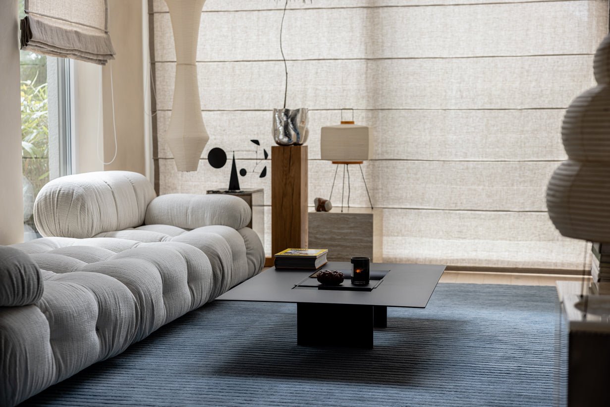 Salontafel Cut – Minimalistisch stalen ontwerp met creatieve opening