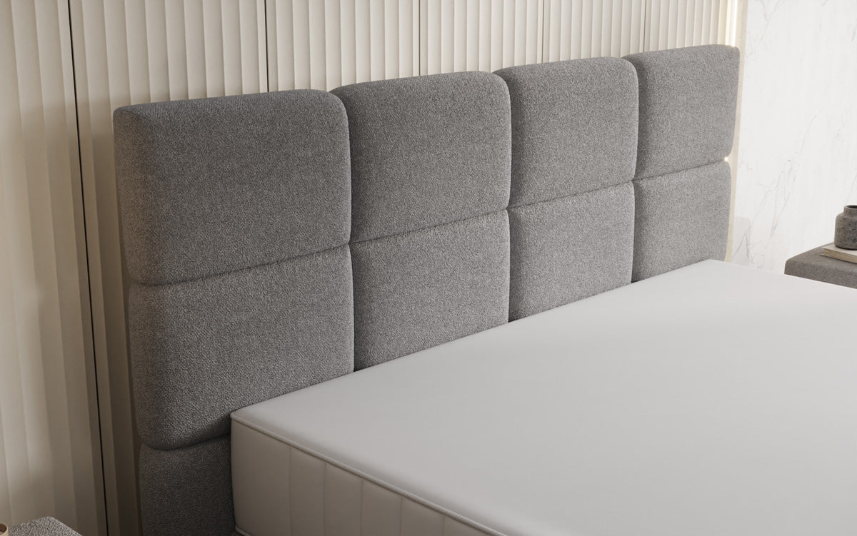 Boxspringbed Nessa met hoge poten in Teddystof Bouclé