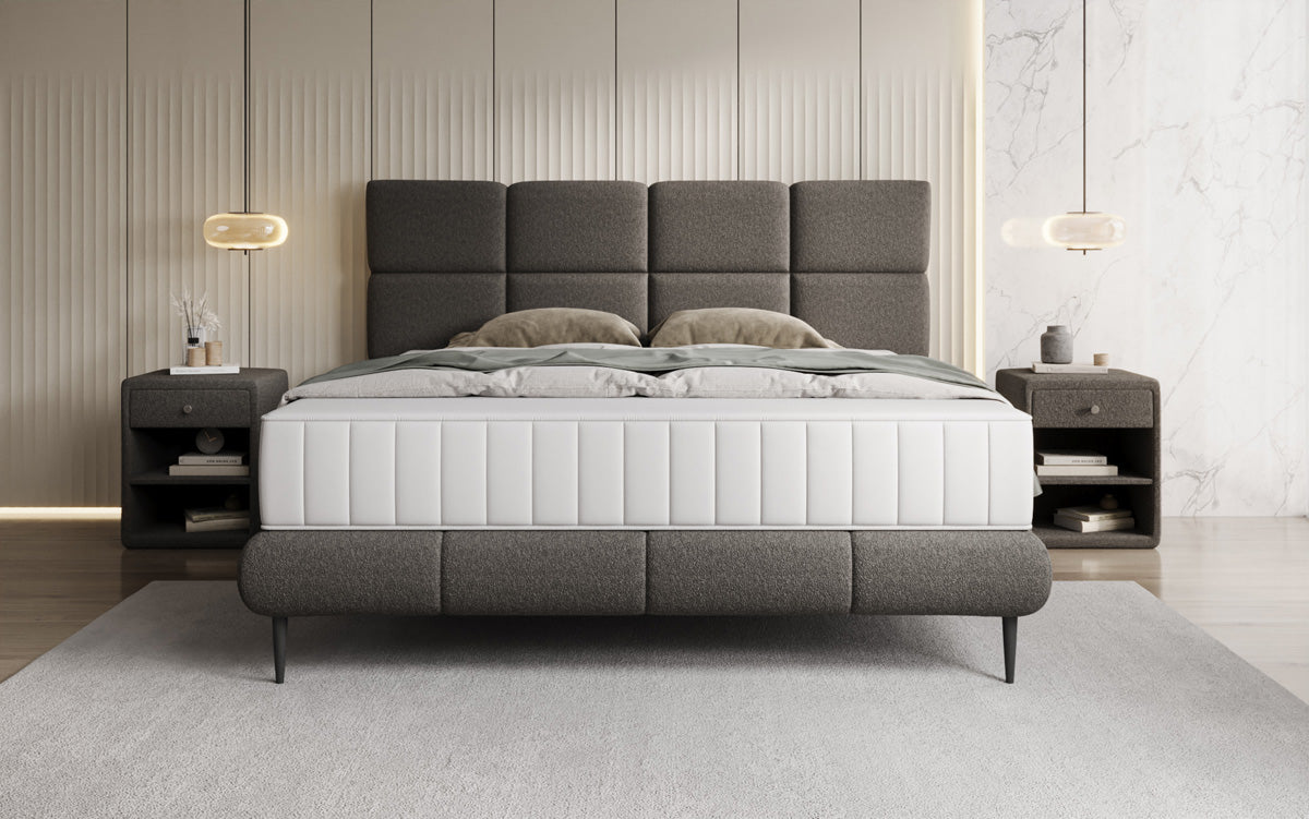 Boxspringbed Nessa met hoge poten in Teddystof Bouclé