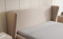 Lit rembourré design Rosalie en tissu texturé avec espace de rangement