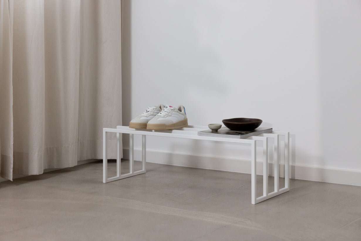 Schoenenrek Bovi – Industrieel ontwerp in Zwart, Cashew of Wit
