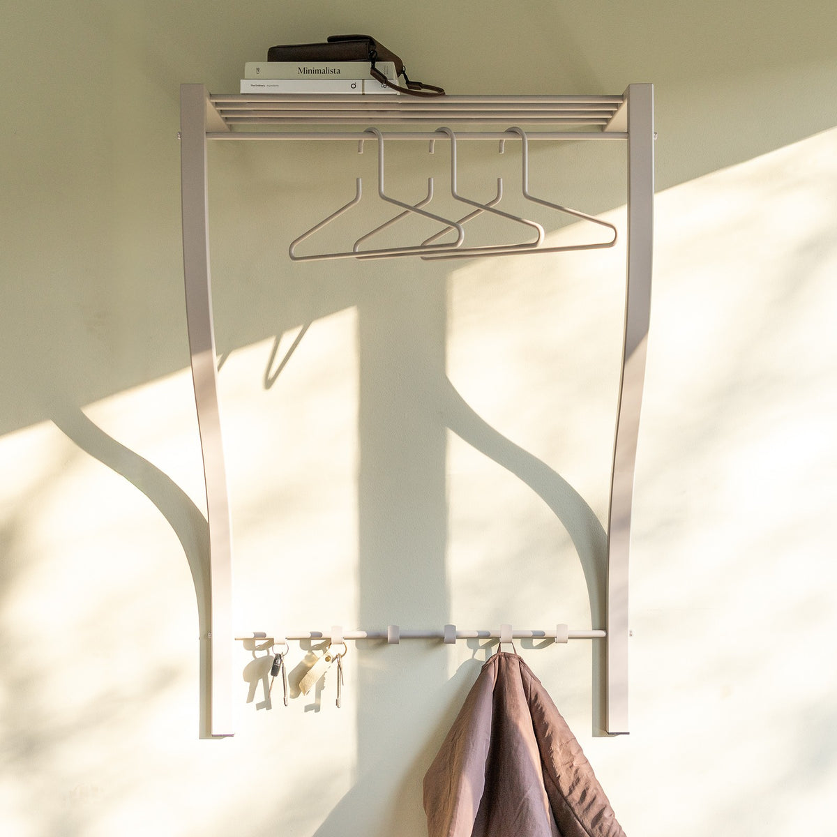 Designer Wandgarderobe Lorino