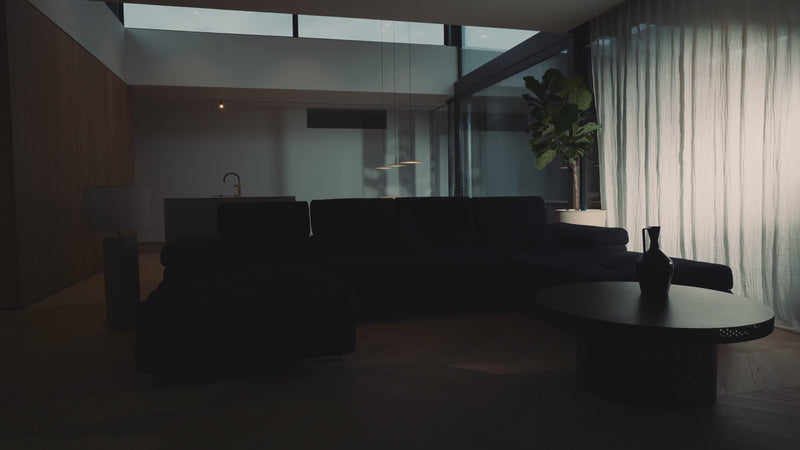 Designerbank Calvera U met slaap- en klapfunctie in fluweel