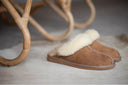 Lamsvel Dames Pantoffels Elina – Echt lamsvel in kameelkleur